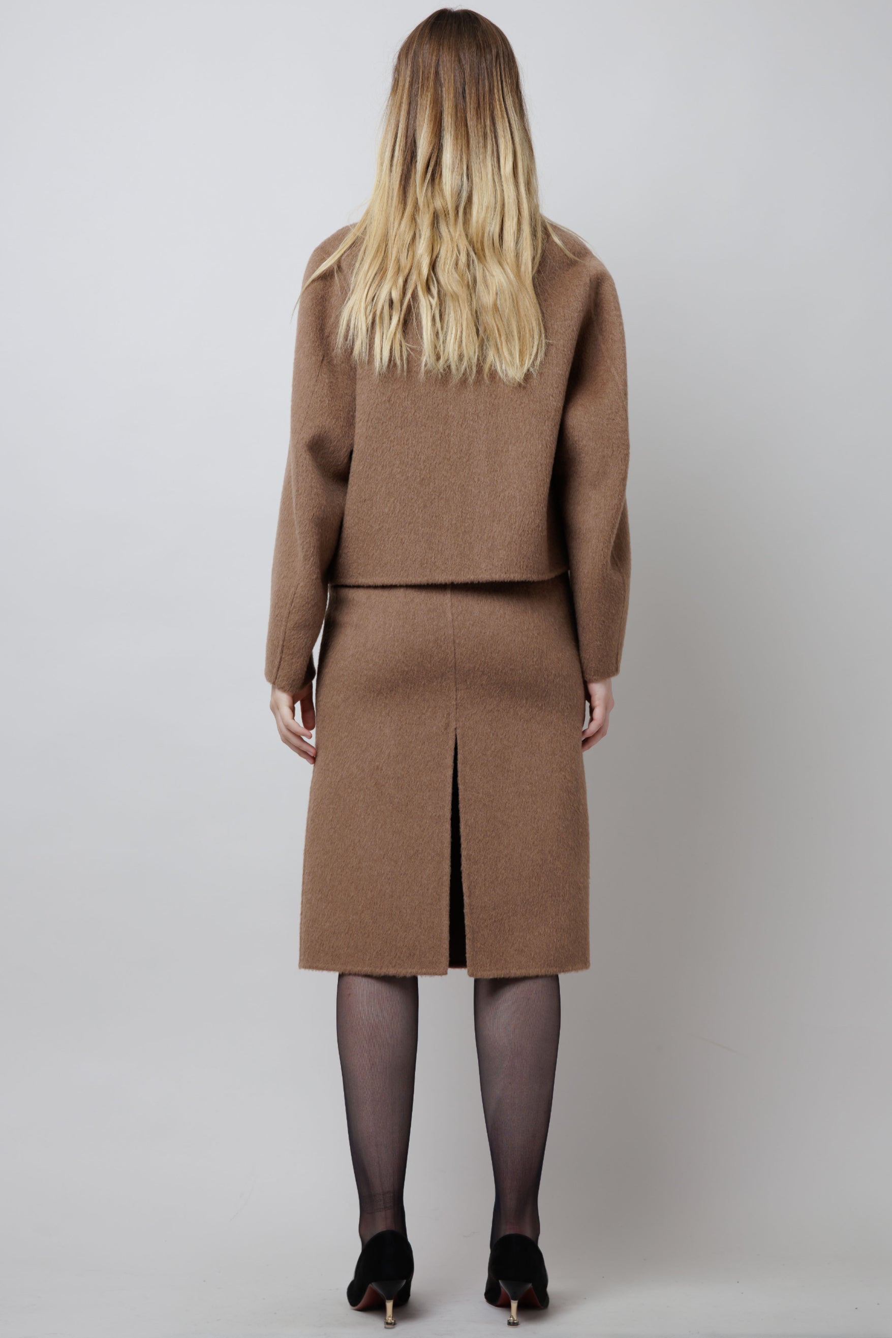 Cropped Camel Coat image 3