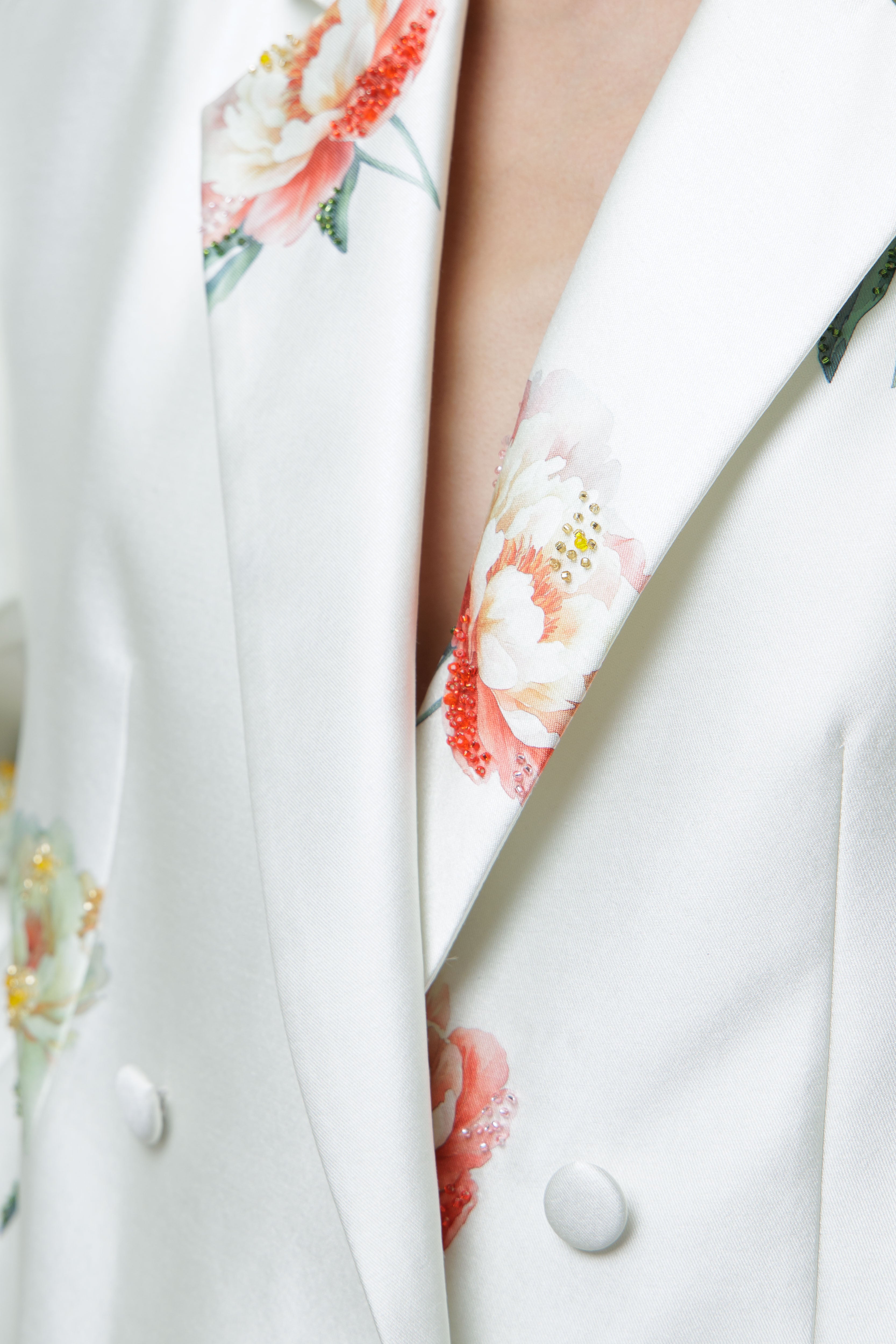 Embroidered Peony Blazer image 3