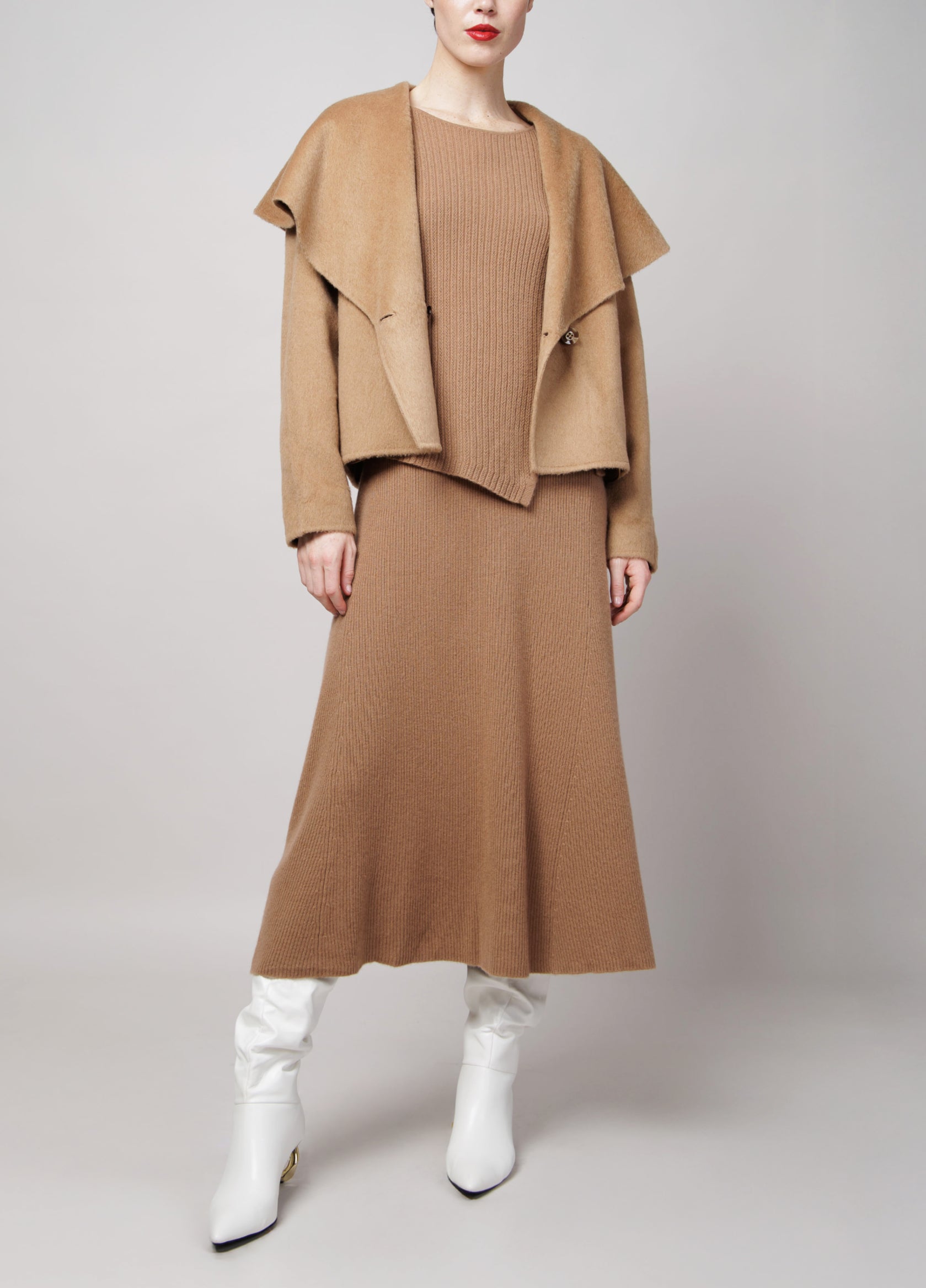 Cropped Shawl Collar Coat image 2