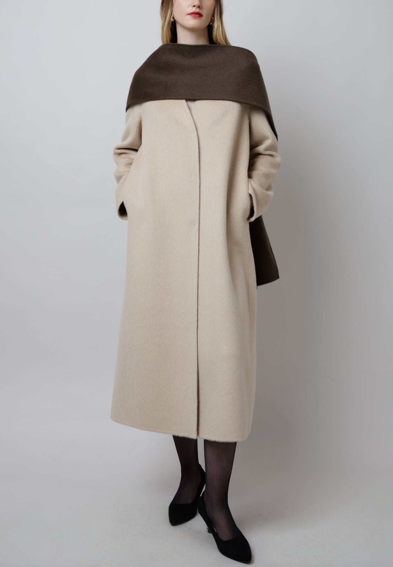 V-Neck Camel Coat in White image 0