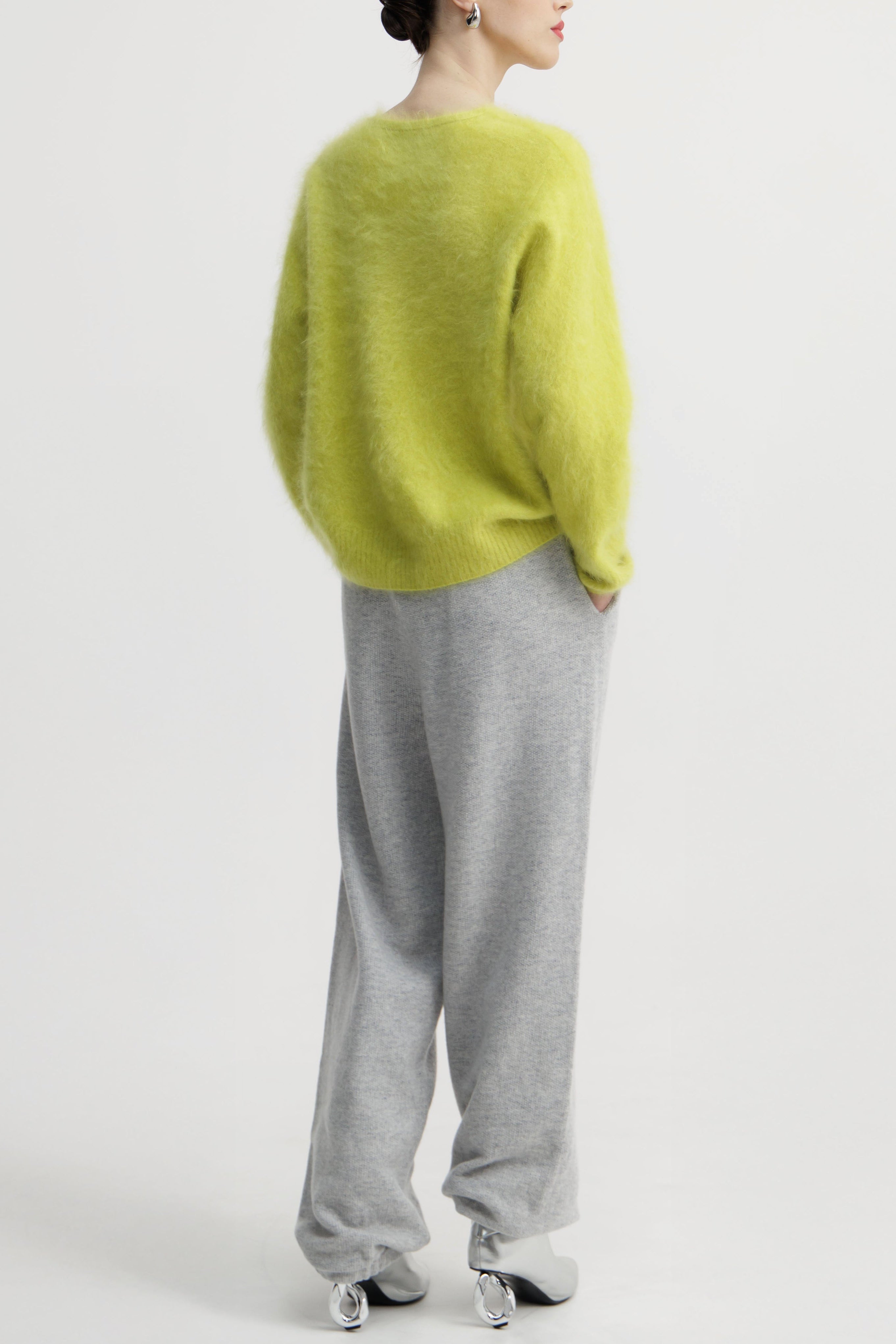 Orchid Ash Relaxed Pant side profile.