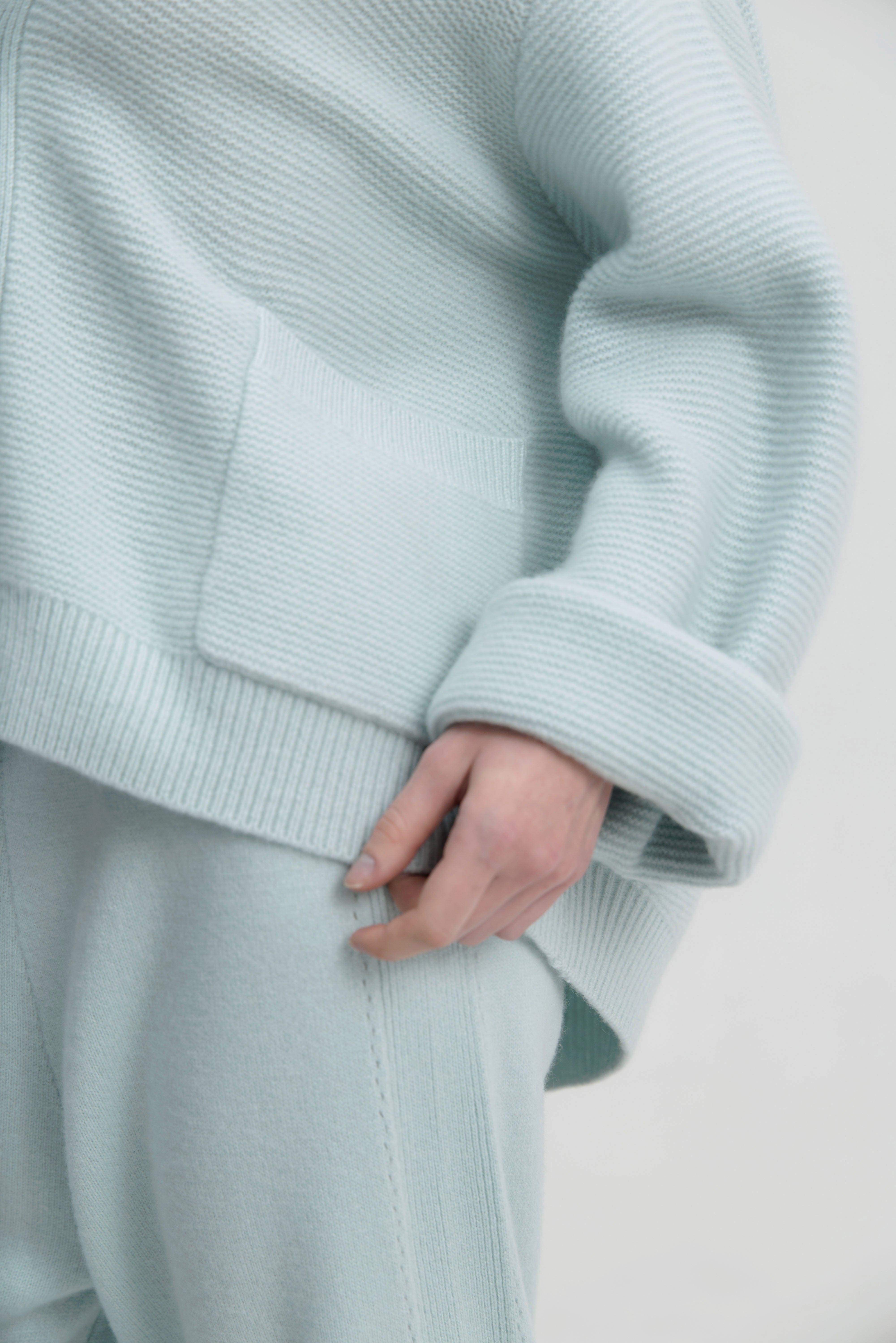 Light Iris Cardigan