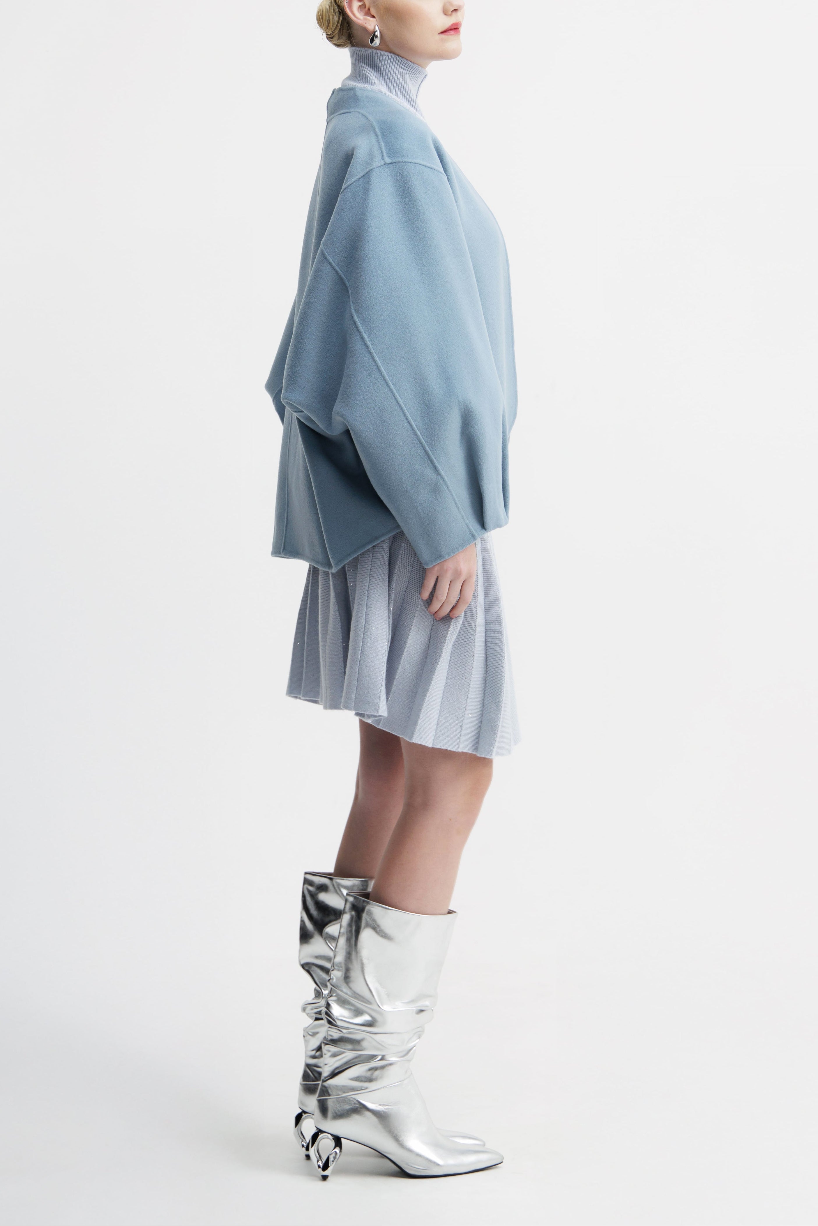 Pale Iris Curve Jacket