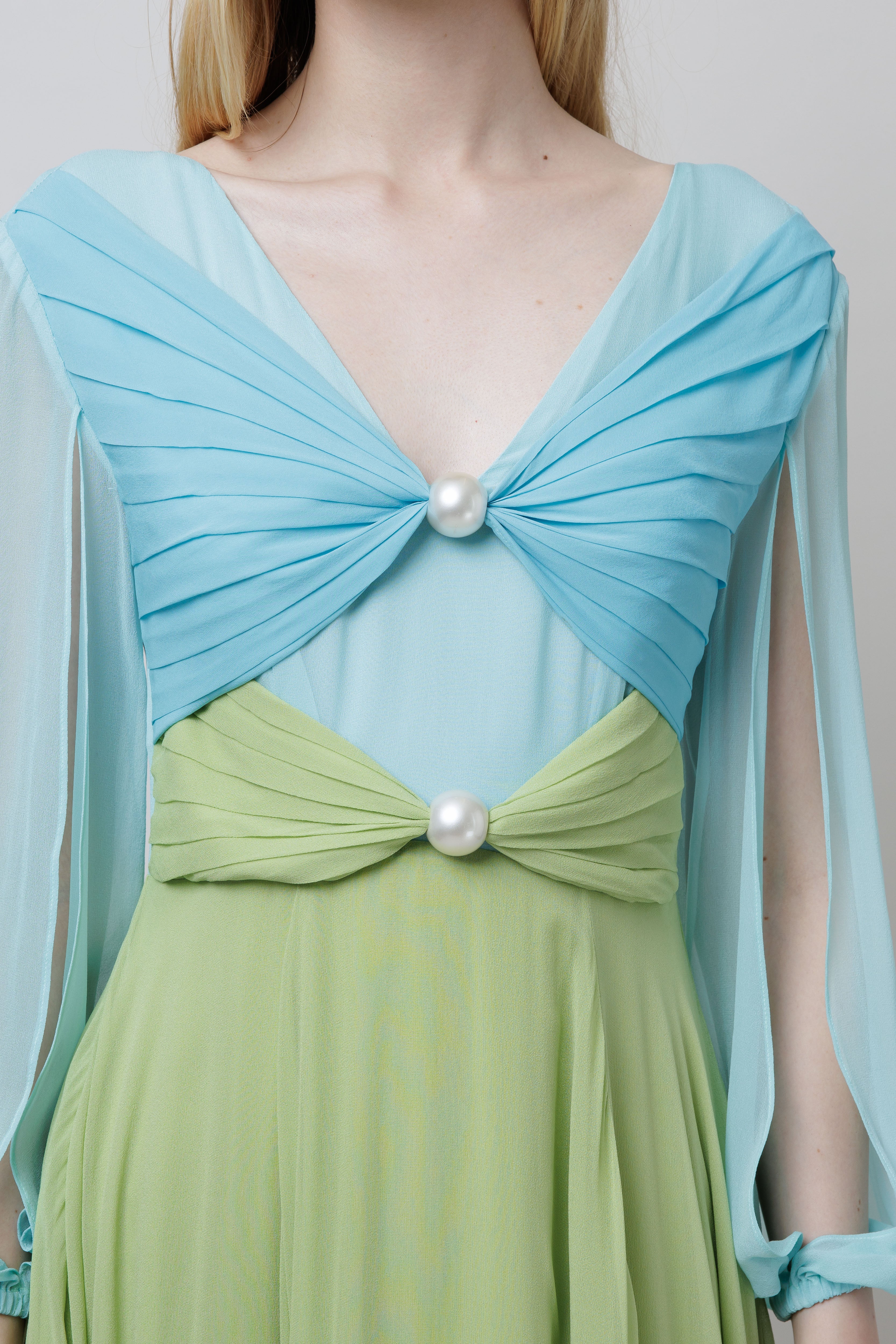 Pearl Clasped Silk Dress image 3