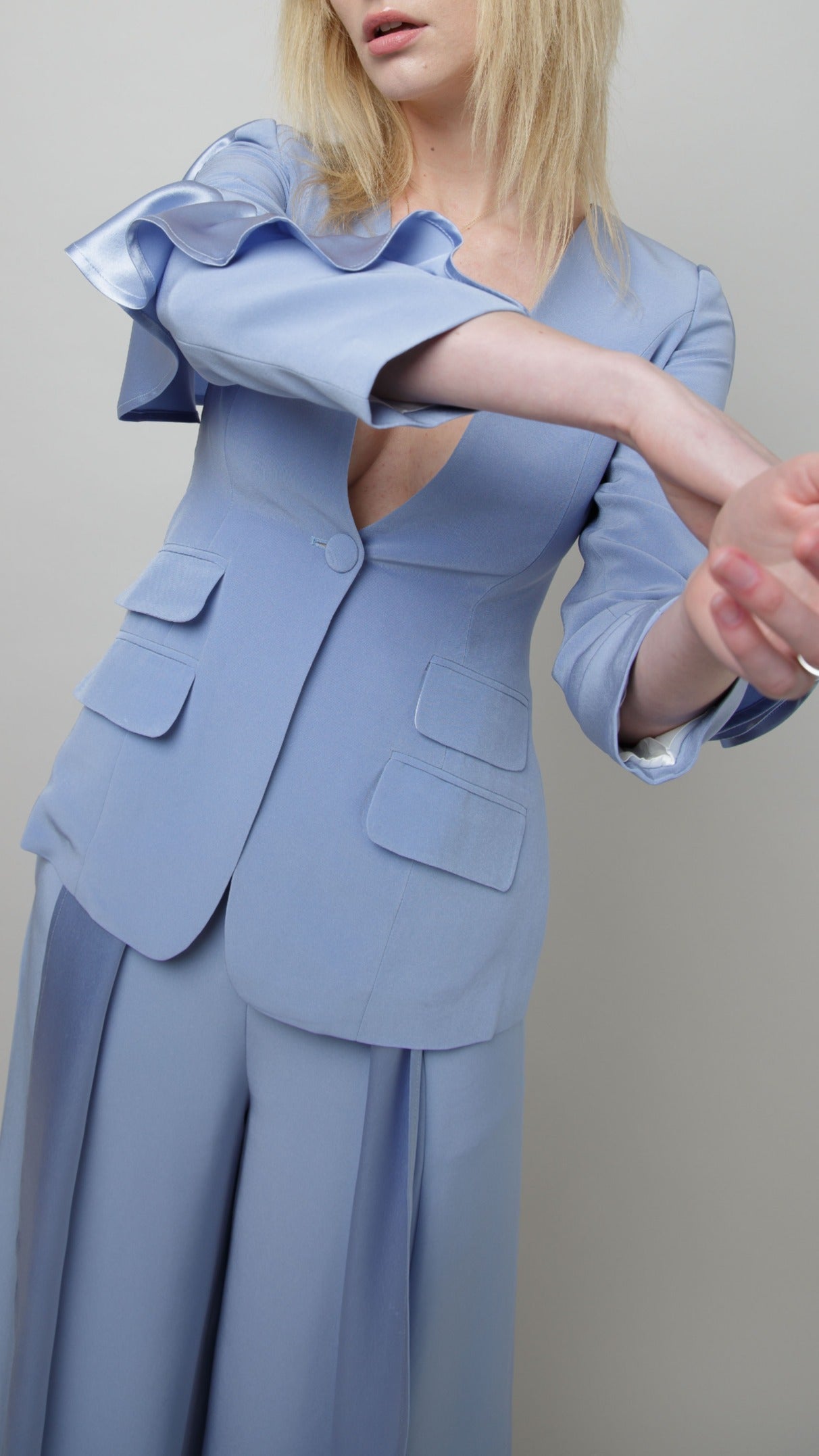 Signature Ruffle Suit Set in Powder Blue image 4